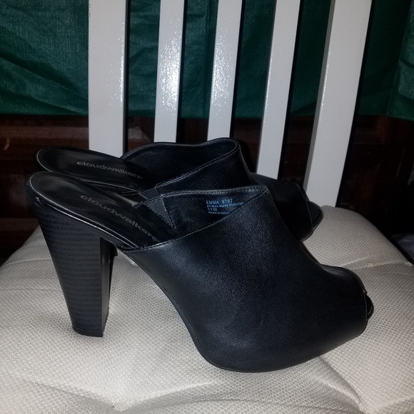 wide width mule heels